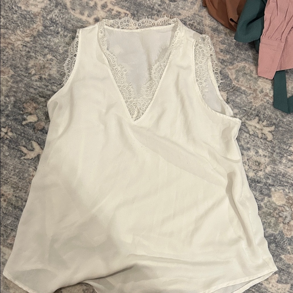 White Lace Trim Sleeveless Top